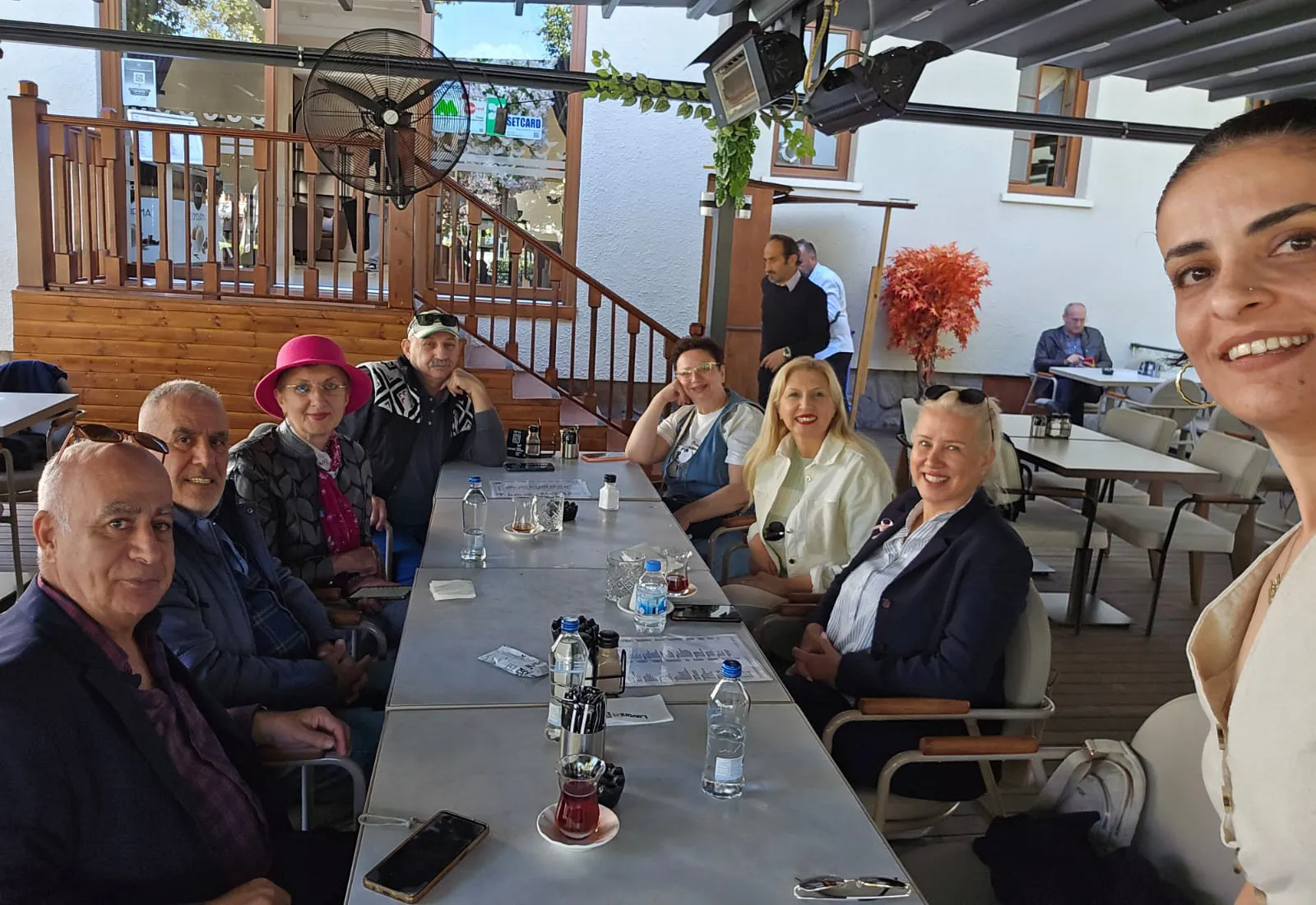 KADIN GÜCÜYLE YÜKSELEN PROJELER